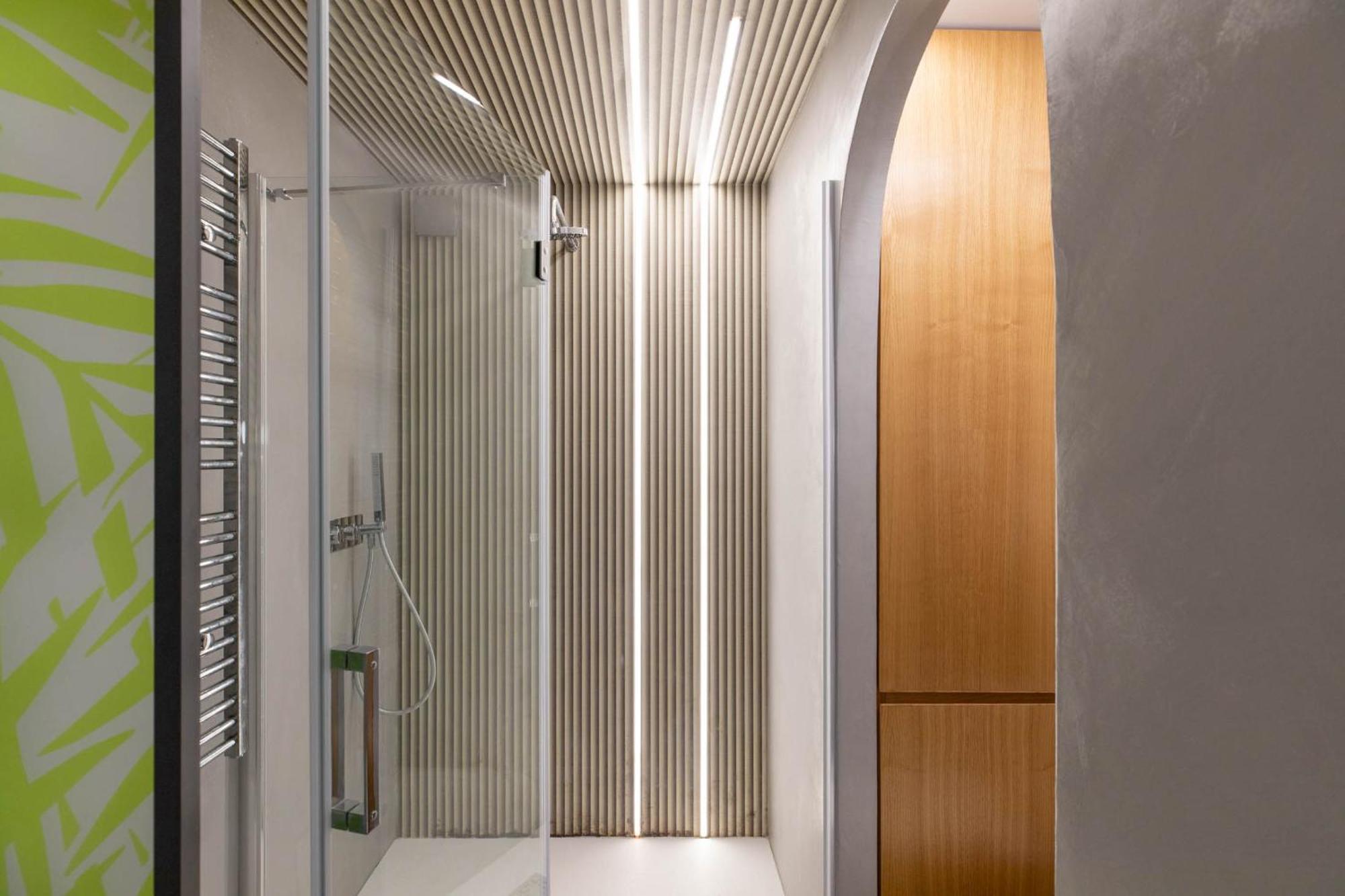 Iflat Glass And Stone Loft Apartment Rome Bagian luar foto
